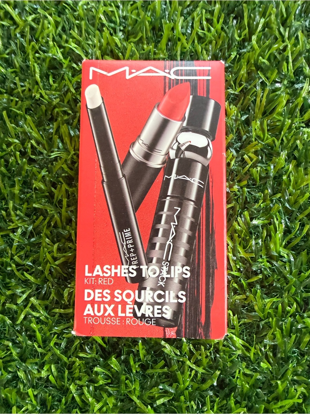 MAC Cosmetics Red Lip & Lash Kit